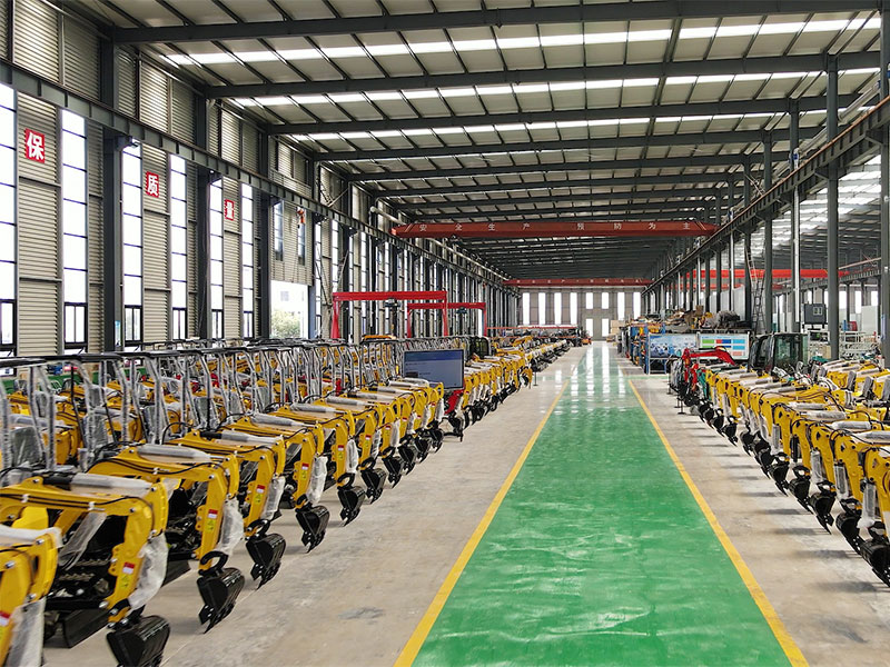 在農村小型挖掘機有哪些優(yōu)勢