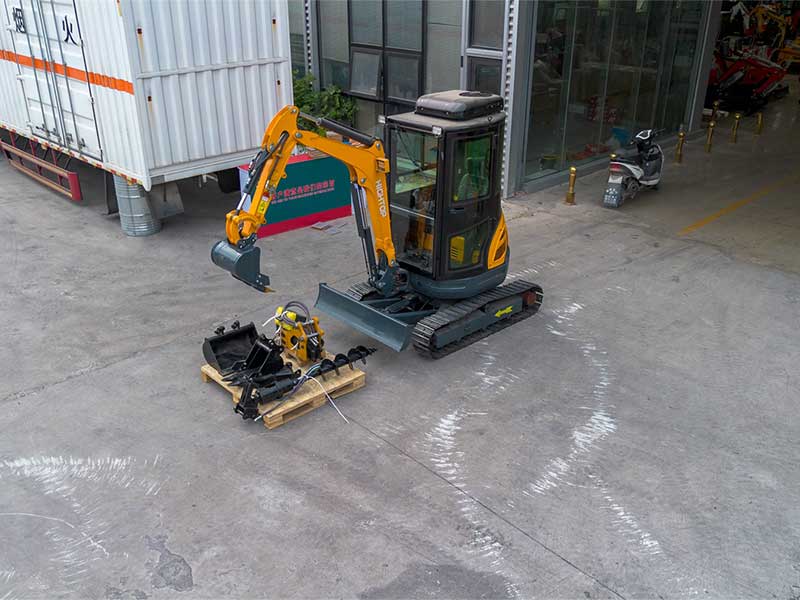 小型挖機施工優(yōu)點體現
